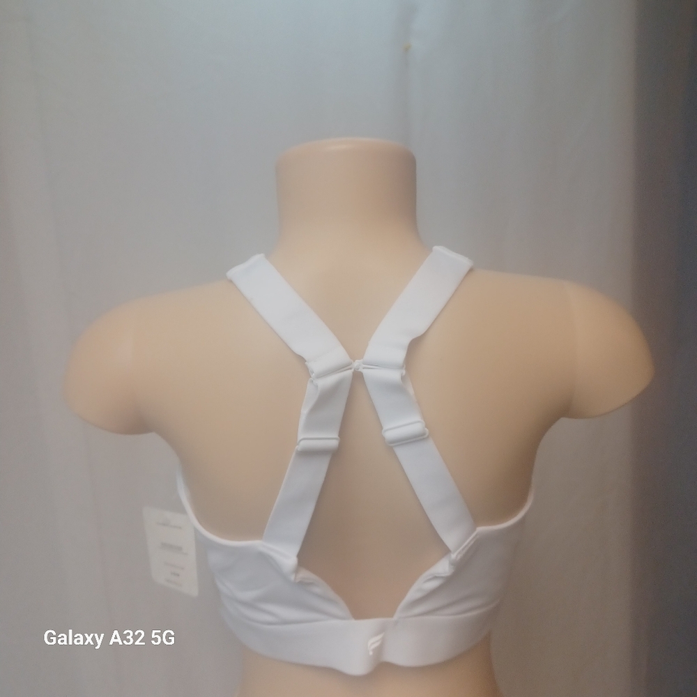 Fabletics  Bounce Impact Bra Size 3X White Halter Crop Bra Sport - Picture 7 of 12